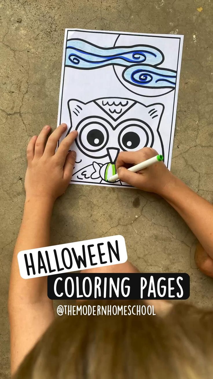 Simple Halloween Coloring Pages In 2022 Halloween Coloring Halloween 